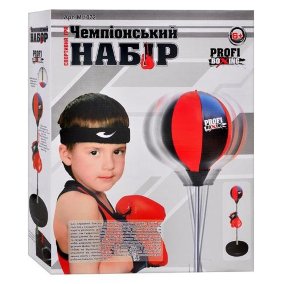 Боксерский набор М 1072 Детский боксерский набор состоит с груши, перчаток и металлической стойки на подставке. Стойка регулируется по высоте 80-110 см. 